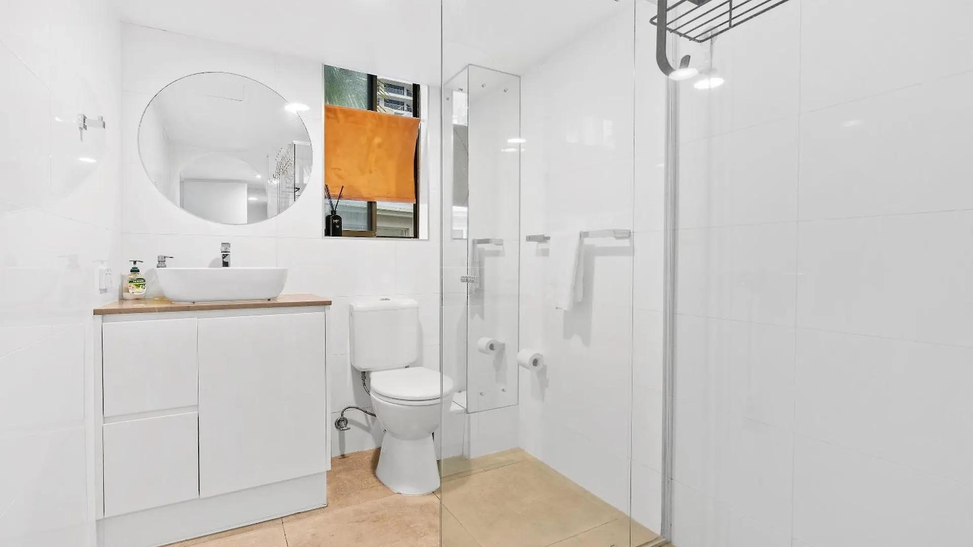 Surfers Paradise Seaside Retreat Gold Coast